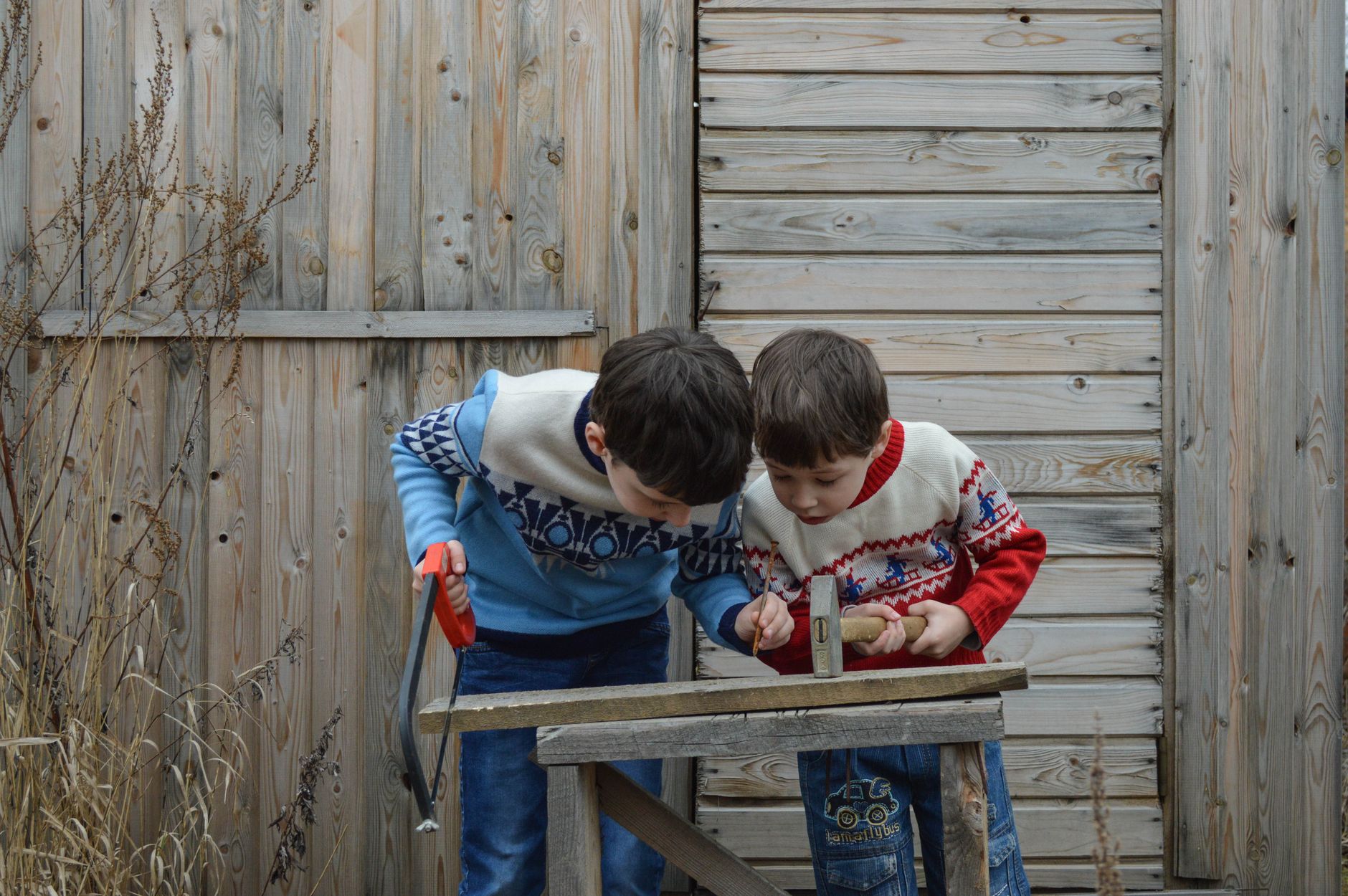 Outils et assemblage d’une structure en bois
